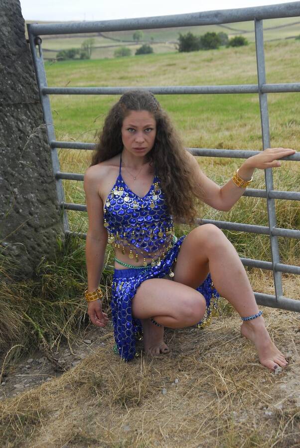 photographer Conrad glamour modelling photo taken at Holmfirth with Ivy
