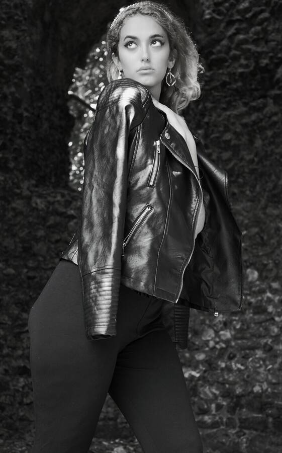 photographer Stenning fashion modelling photo with @SILVAi