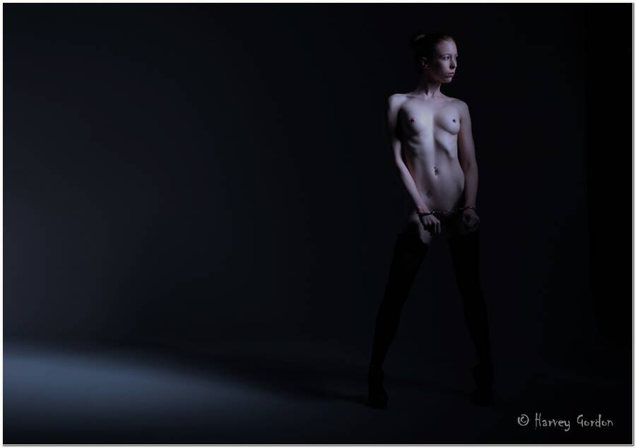 model Lottie21 erotic modelling photo taken by @HarveyGordon