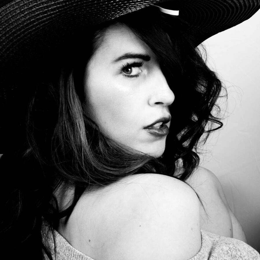 photographer NDFA PHOTOGRAPHY bridal modelling photo with @Laumax2304