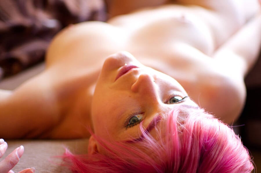 photographer MajesticPhotography nude modelling photo with @StarziaRose