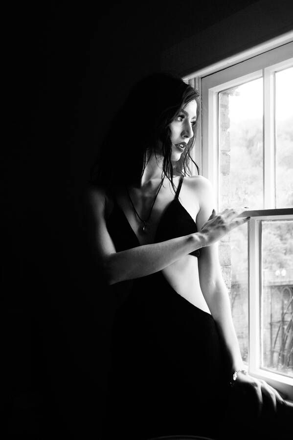 photographer Hickers lingerie modelling photo