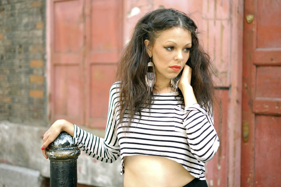 photographer toenails fashion modelling photo with Michelle Sarah