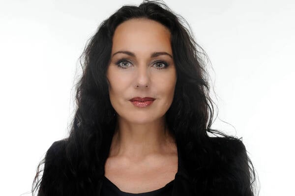 photographer PB Photography headshot modelling photo