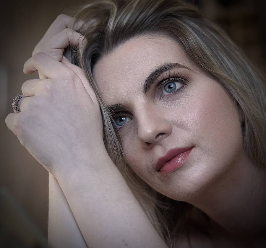 photographer Eyes4me portrait modelling photo with @LeahMeraki