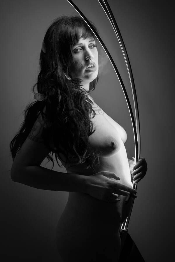 photographer MJPotts Photography topless modelling photo