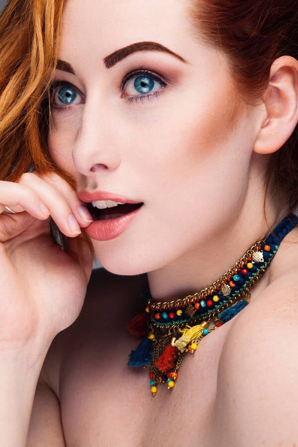 photographer Wallis headshot modelling photo