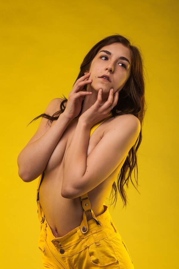 model Chlo Julia uncategorized modelling photo taken by @PGD_Photography