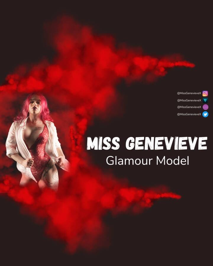 model MissGenevieveX glamour modelling photo taken at @Parklands_Studio taken by @JoelHicksPhotography