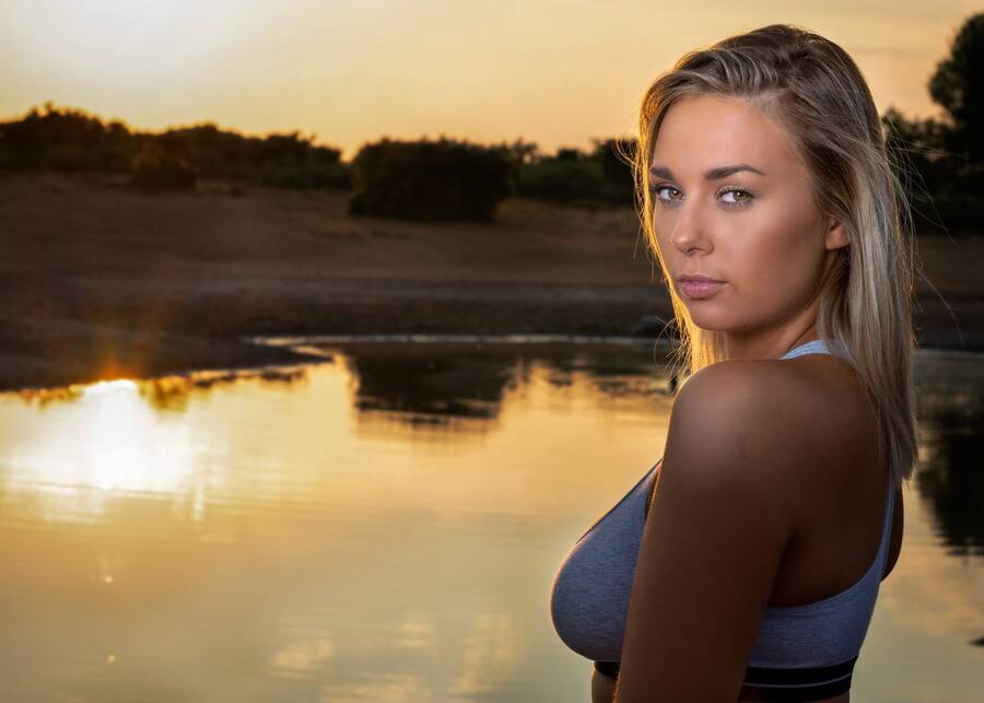 photographer rmk2112 portrait modelling photo taken at Mogshade Pond, New Forest, Hampshire with @MillyJean