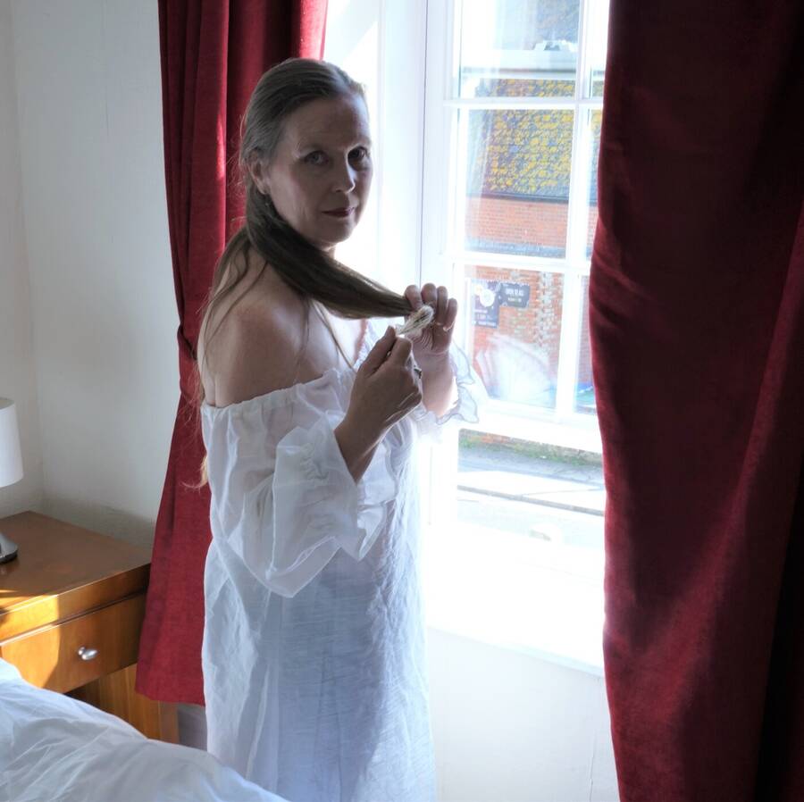 photographer JustJohn boudoir modelling photo with Jessica Knight