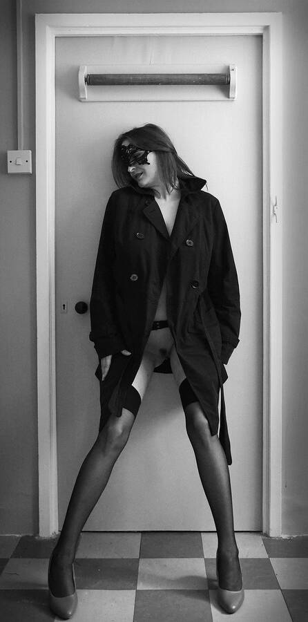 model LaurusNad erotic modelling photo taken by @ChrisSharp