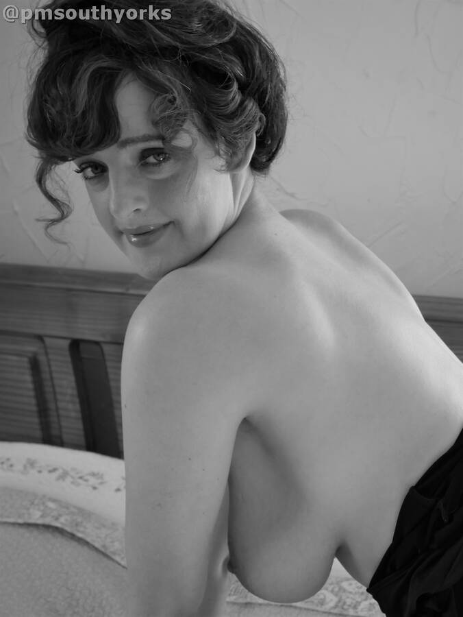 photographer Yorkie Tog uncategorized modelling photo