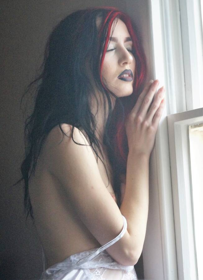 photographer Hickers lingerie modelling photo