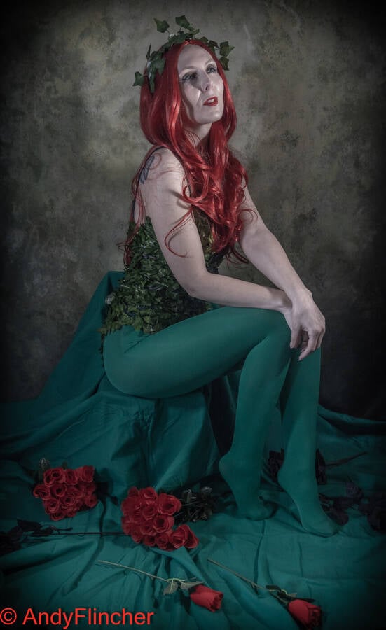 photographer Flincher theme modelling photo taken at Attic Studio with @Vampire_princess