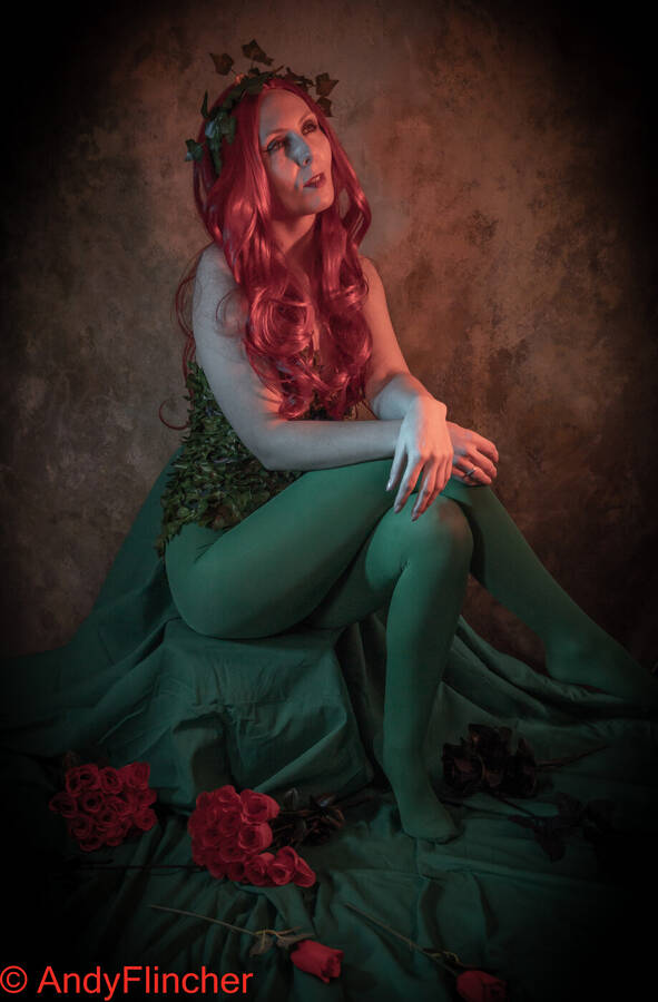 photographer Flincher theme modelling photo taken at Attic Studio with @Vampire_princess