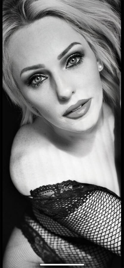 model Blondie2022 uncategorized modelling photo taken by @Xbikerpete