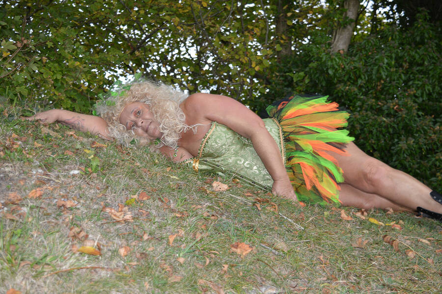 model solace theme modelling photo taken at Location taken by Anyytwick