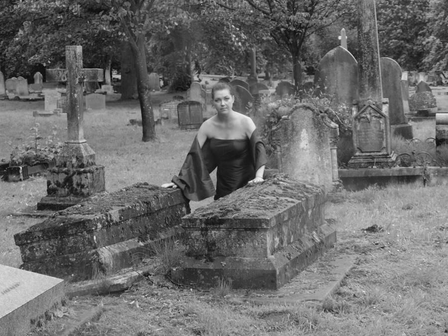 photographer Baron Michael gothic modelling photo taken at Norfolk. suzie wildfire in necropolis.